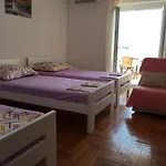Goran's Place