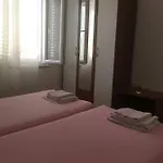 Goran's Place 2* Hvar Town