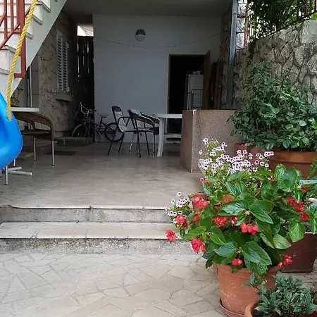 Goran's Place
