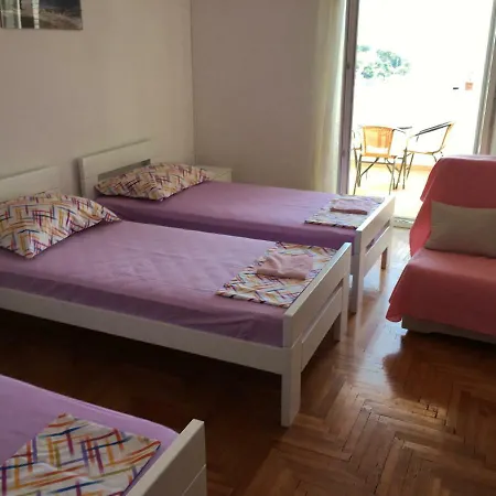 Goran's Place 2*