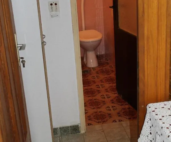 Goran's Place 2* Hvar Town