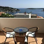 בית הארחה Goran's Place חוואר