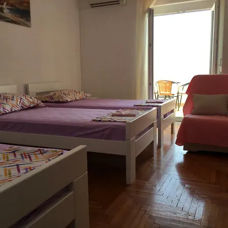 Goran's Place Hvar Town