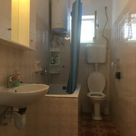 Vendégház Goran's Place 2*