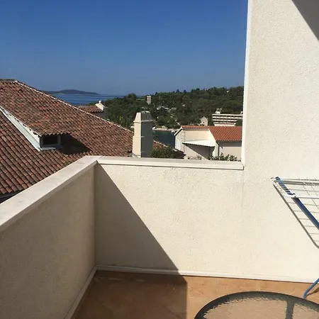 Vendégház Goran's Place 2*